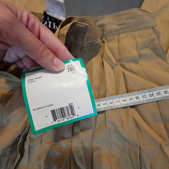 Nipon Studio Beige Pants - Picture 6 of 6